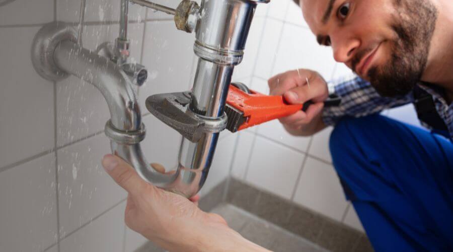 Local expert plumbing services in Centerville, KS